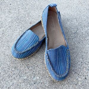 Born | "Sitton" Blue Striped Loafers